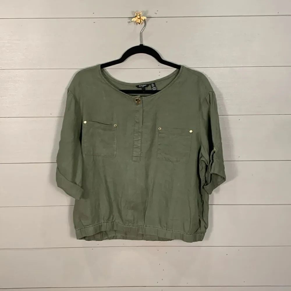 Ellen Tracy 100% linen olive green cropped bubble style blouse size large